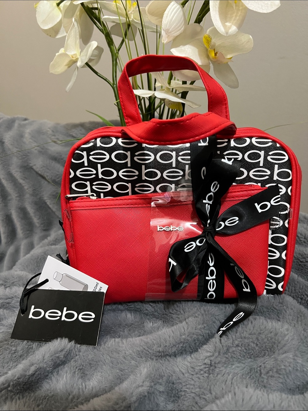 bebe Red and Black Logo Cosmetic Travel Bag with Matching Pouch NWT retail $38